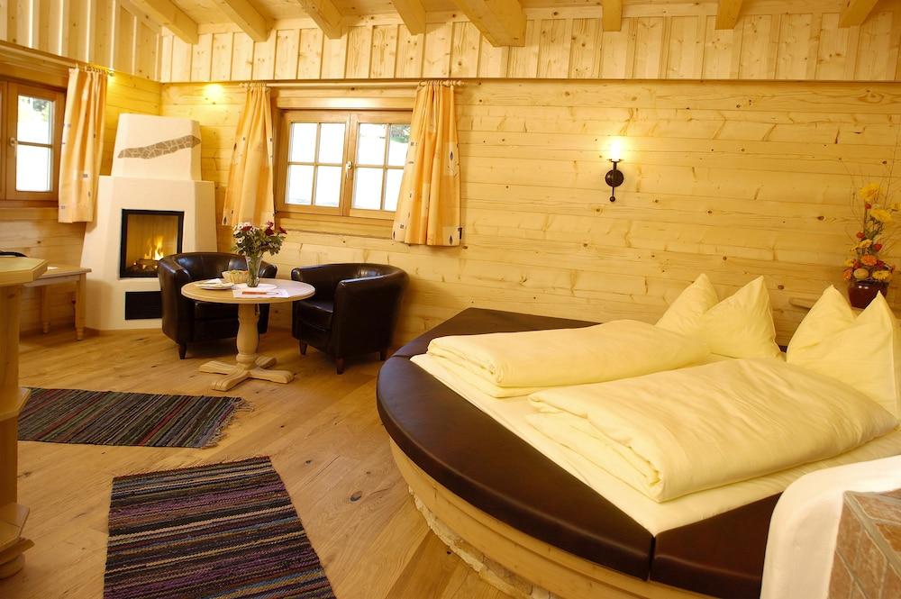 Hotel Vitaloase zu den drei Brüdern Unken Exterior foto