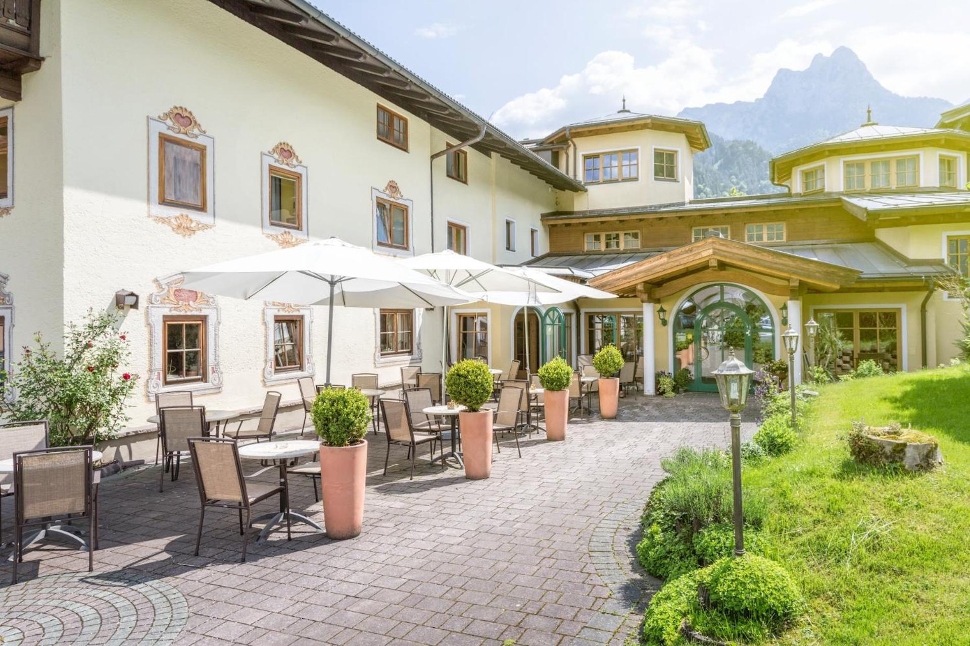 Hotel Vitaloase zu den drei Brüdern Unken Exterior foto